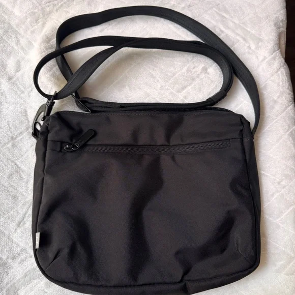 Target Made By Design Anti-Theft Crossbody Bag - Black - Medium Size - Picture 6 of 15